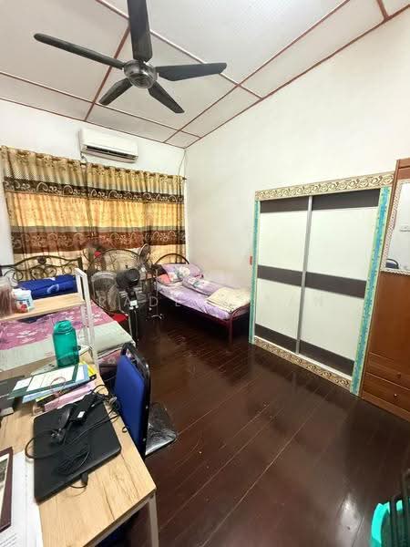 Rumah Teres 1-Tingkat untuk Dijual di Klang (Selangor) - Bradley Tan - PropertyGuru.com.my