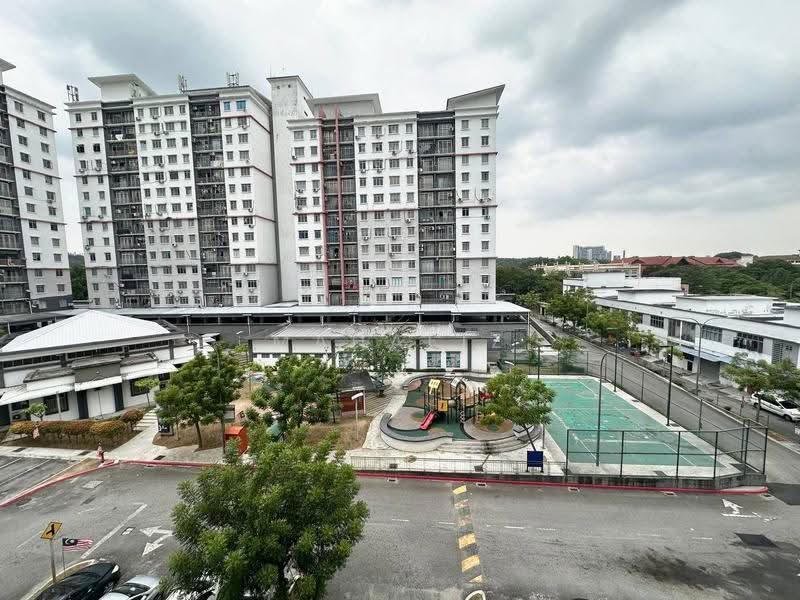Pangsapuri untuk Dijual di Presint 11 Apartment - Mahafiz . - PropertyGuru.com.my