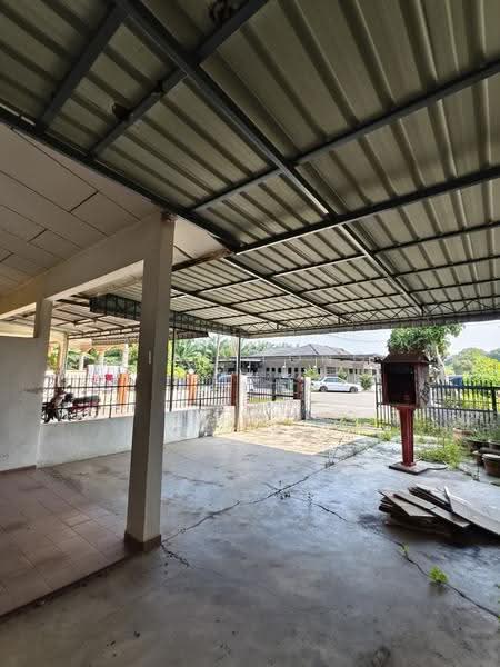 1-storey Terraced House for Sale in Sungai Mati (Serom) - Siau Tong Ling - Exterior - PropertyGuru.com.my