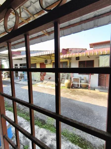1-storey Terraced House for Sale in Sungai Mati (Serom) - Siau Tong Ling - Exterior - PropertyGuru.com.my