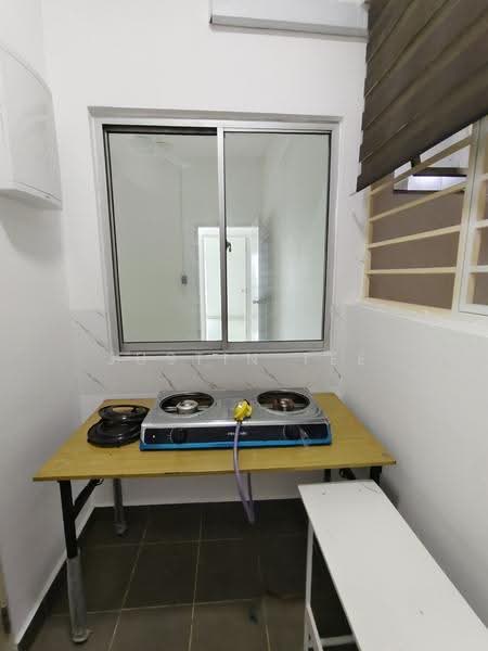 Service Residence for Rent at Savanna Executive Suite @ Southville City - Justin Tee - Kitchen - PropertyGuru.com.my