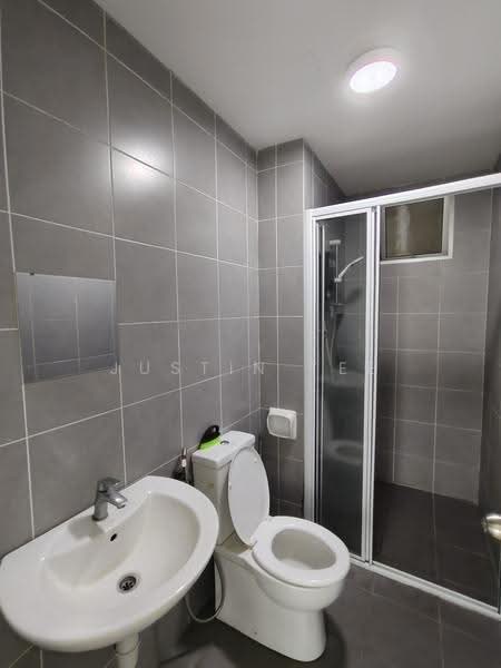 Service Residence for Rent at Savanna Executive Suite @ Southville City - Justin Tee - Bathroom - PropertyGuru.com.my