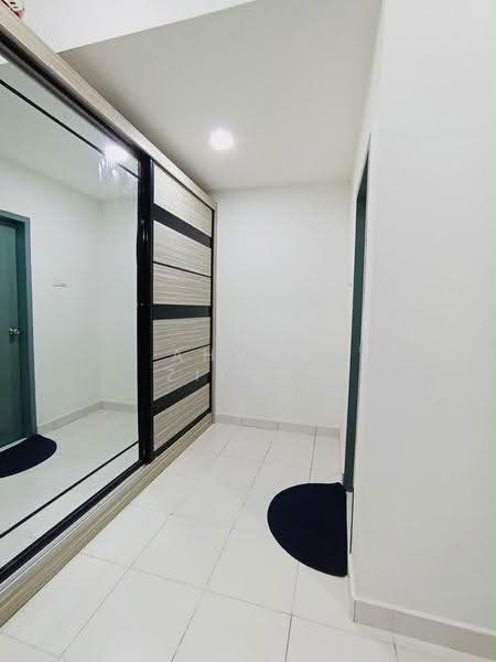 2-storey Terraced House for Sale in Taman Mutiara Gading (Batu Pahat) - Ahmad Zikrul - Corridor - PropertyGuru.com.my