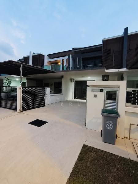 2-storey Terraced House for Sale in Taman Mutiara Gading (Batu Pahat) - Ahmad Zikrul - Exterior - PropertyGuru.com.my