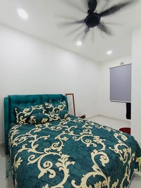 2-storey Terraced House for Sale in Taman Mutiara Gading (Batu Pahat) - Ahmad Zikrul - Bedroom - PropertyGuru.com.my