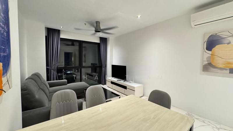 Kediaman Servis untuk Disewa di Lumi Tropicana Serviced Residence - Ethan Tham - Living Room - PropertyGuru.com.my