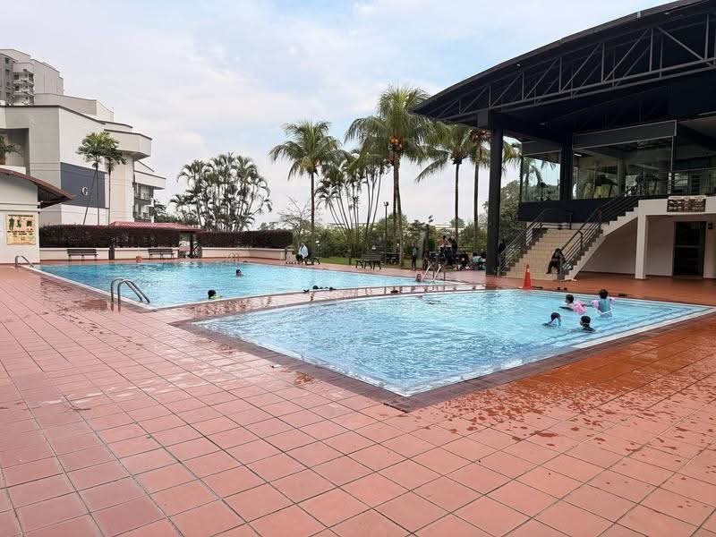 Apartment for Sale at Seri Mutiara Apartment - Fu Heng Chong - Pool - PropertyGuru.com.my
