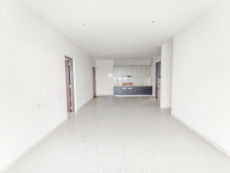 Condominium for Sale at Kings Bay @ Country Garden Danga Bay - Neilson Tan - Kitchen - PropertyGuru.com.my