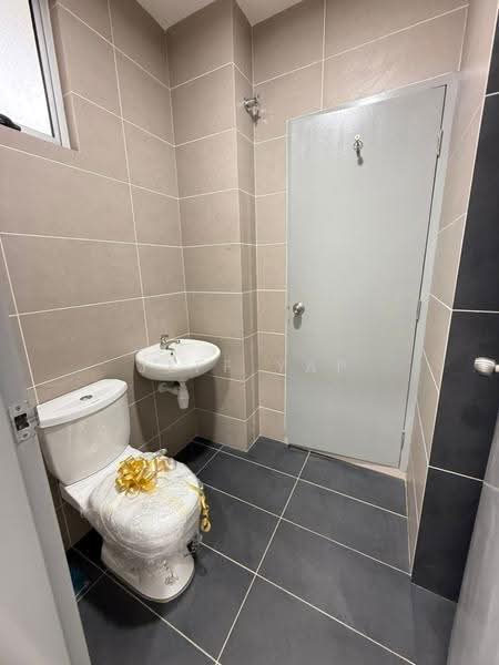 2-storey Terraced House for Sale in Mutiara Rini (Skudai) - Jeff Yap - Bathroom - PropertyGuru.com.my
