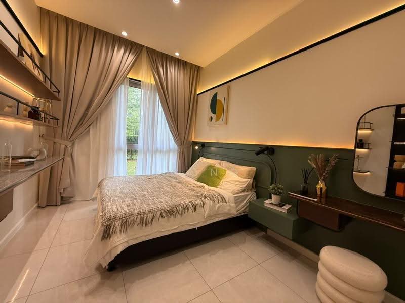 Condominium for Sale at Lakefront Residence - Yeong . - Bedroom - PropertyGuru.com.my