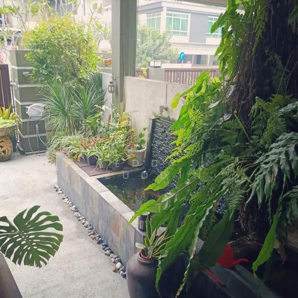 Semi-Detached House for Sale in Gombak (Kuala Lumpur) - Eddy Izuddin - Garden - PropertyGuru.com.my