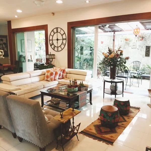 Semi-Detached House for Sale in Gombak (Kuala Lumpur) - Eddy Izuddin - Living Room - PropertyGuru.com.my