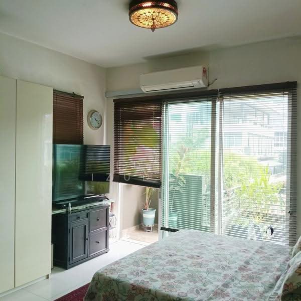 Semi-Detached House for Sale in Gombak (Kuala Lumpur) - Eddy Izuddin - Bedroom - PropertyGuru.com.my