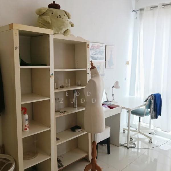Semi-Detached House for Sale in Gombak (Kuala Lumpur) - Eddy Izuddin - Study - PropertyGuru.com.my