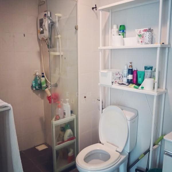 Semi-Detached House for Sale in Gombak (Kuala Lumpur) - Eddy Izuddin - Bathroom - PropertyGuru.com.my