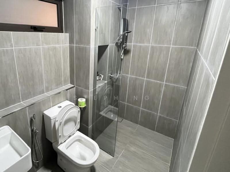 Kediaman Servis untuk Disewa di The Pulse Residence - Steph Ng - Bathroom - PropertyGuru.com.my