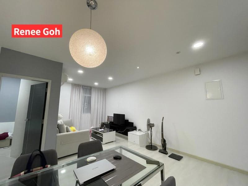 Kediaman Servis untuk Disewa di Straits Garden Suite - Renee Goh - Living Room - PropertyGuru.com.my