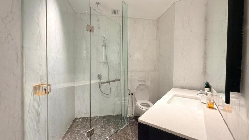 Kediaman Servis untuk Disewa di SO Sofitel Kuala Lumpur Residences - Adrian Ng - Bathroom - PropertyGuru.com.my