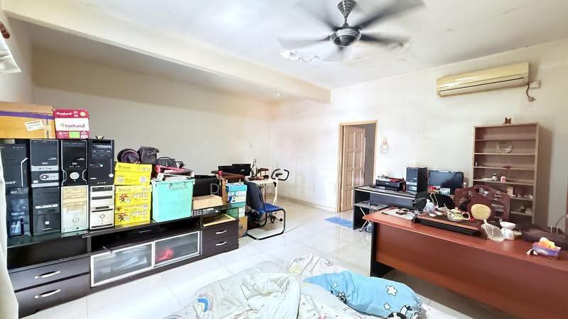 3-storey Terraced House for Sale in Taman Bukit Segar Jaya 1 (Cheras) - Dlynie Ooi - Study - PropertyGuru.com.my