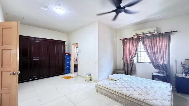 3-storey Terraced House for Sale in Taman Bukit Segar Jaya 1 (Cheras) - Dlynie Ooi - Bedroom - PropertyGuru.com.my