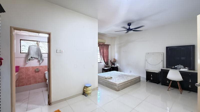 3-storey Terraced House for Sale in Taman Bukit Segar Jaya 1 (Cheras) - Dlynie Ooi - Bedroom - PropertyGuru.com.my
