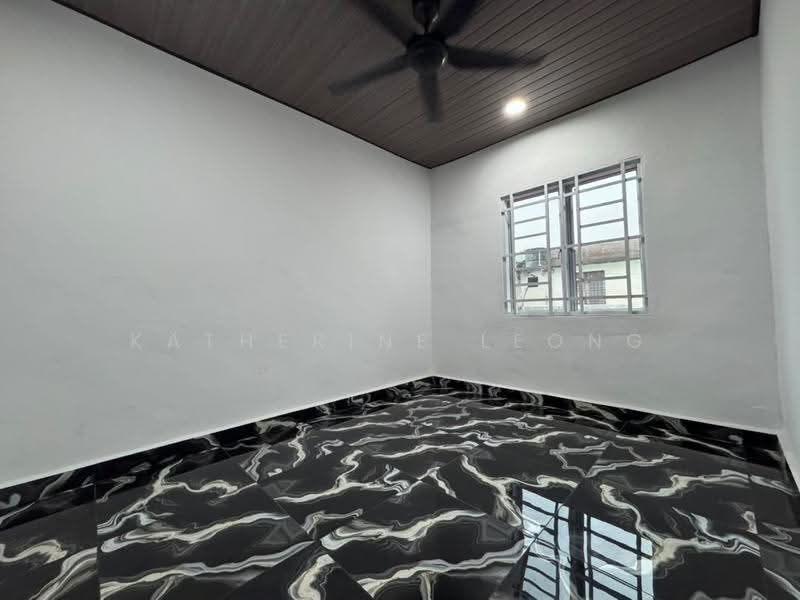 2-storey Terraced House for Sale in Rawang Perdana 1 (Rawang) - Katherine Leong - Interior - PropertyGuru.com.my