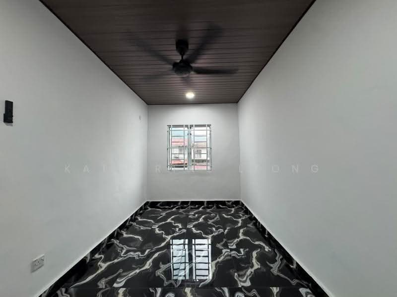 2-storey Terraced House for Sale in Rawang Perdana 1 (Rawang) - Katherine Leong - Interior - PropertyGuru.com.my