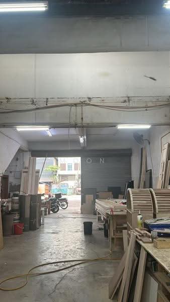 Factory for Rent in Sek 13, Kaw Perindustrian Bangi (Bandar Baru Bangi) - Moon Lum - Interior - PropertyGuru.com.my