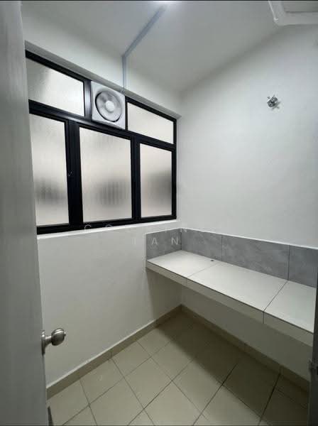 Kediaman Servis untuk Disewa di Traders Garden @ Cheras Selatan - Courines Tan - Interior - PropertyGuru.com.my