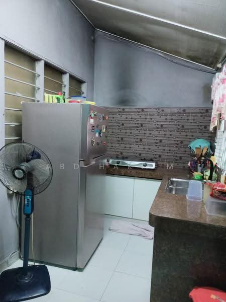 2-storey Terraced House for Sale in Taman Scientex Pasir Gudang (Pasir Gudang) - Abd Hakeem Abd Jalil - Kitchen - PropertyGuru.com.my