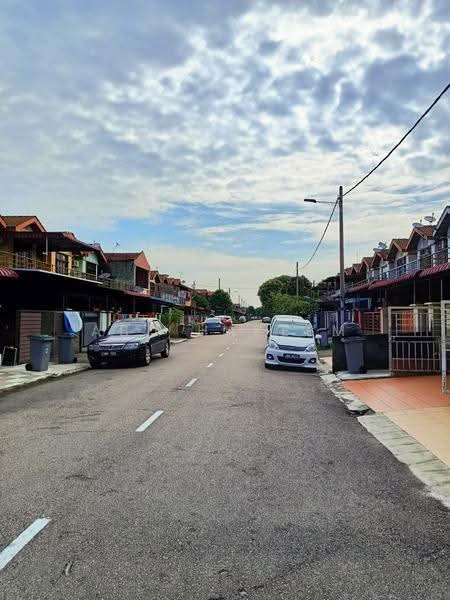 2-storey Terraced House for Sale in Taman Scientex Pasir Gudang (Pasir Gudang) - Abd Hakeem Abd Jalil - Exterior - PropertyGuru.com.my