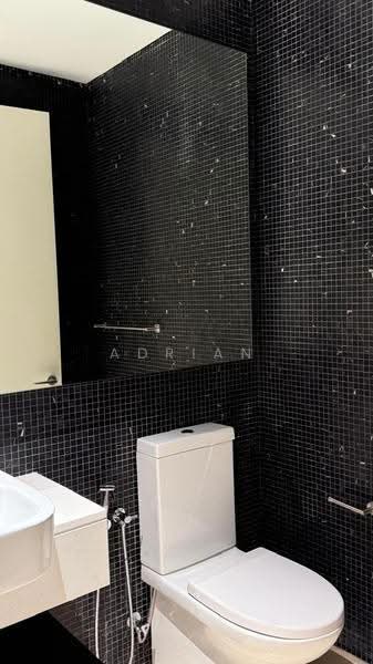 Kediaman Servis untuk Dijual di SO Sofitel Kuala Lumpur Residences - Adrian Ng - Bathroom - PropertyGuru.com.my