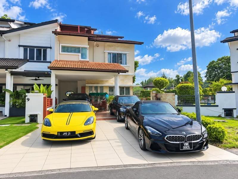 3-storey Terraced House for Sale in Valencia (Sungai Buloh) - Chanel Lee - Exterior - PropertyGuru.com.my