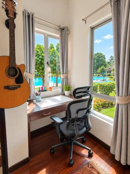 3-storey Terraced House for Sale in Valencia (Sungai Buloh) - Chanel Lee - Study - PropertyGuru.com.my