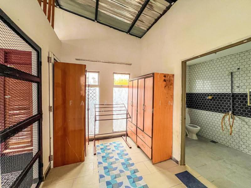Rumah Teres 2-Tingkat untuk Dijual di Taman Tasik Semenyih (Semenyih) - Fauzan bin Sahrom - Bathroom - PropertyGuru.com.my