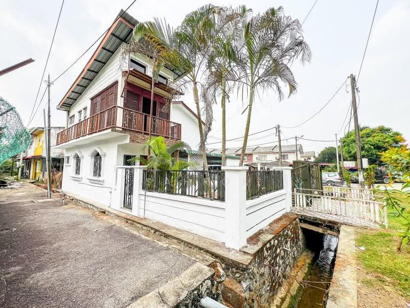 Rumah Teres 2-Tingkat untuk Dijual di Taman Tasik Semenyih (Semenyih) - Fauzan bin Sahrom - Exterior - PropertyGuru.com.my