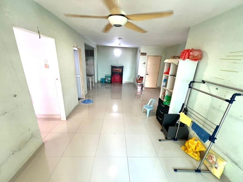 Kondominium untuk Dijual di Magna Ville - Edwin Wong - Living Room - PropertyGuru.com.my