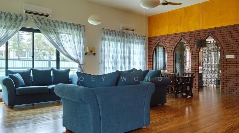Rumah Berkembar untuk Dijual di D'Island (Puchong) - Joey Wong - Living Room - PropertyGuru.com.my