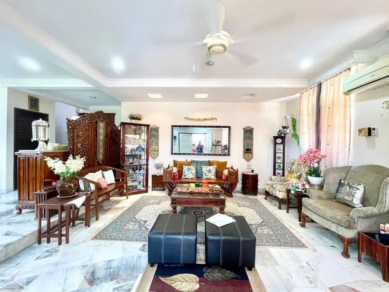 Bungalow House for Sale in Taman Rasah Kemayan (Rasah) - Rena Rahman - PropertyGuru.com.my