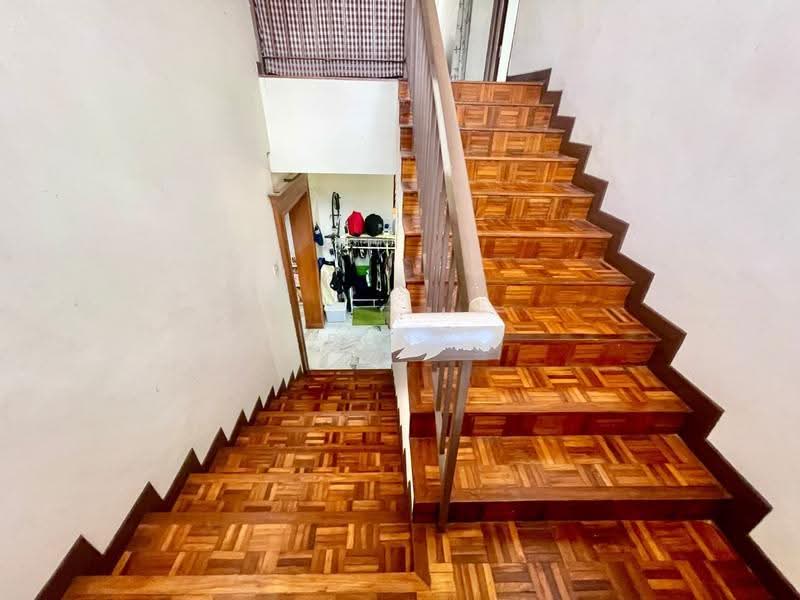 Bungalow House for Sale in Taman Rasah Kemayan (Rasah) - Rena Rahman - Interior - PropertyGuru.com.my