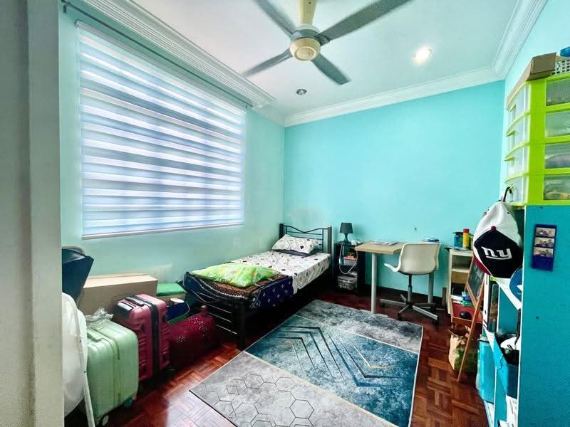 Bungalow House for Sale in Taman Rasah Kemayan (Rasah) - Rena Rahman - Bedroom - PropertyGuru.com.my