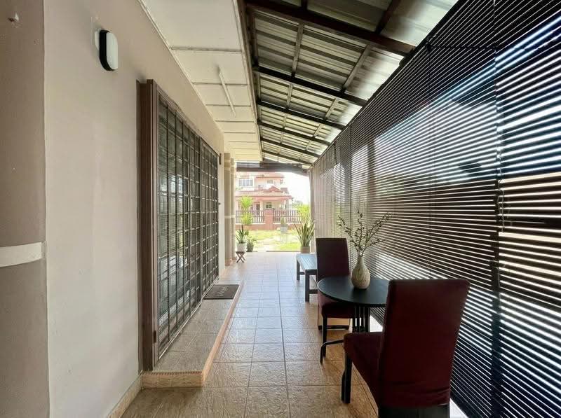Bungalow House for Sale in Taman Rasah Kemayan (Rasah) - Rena Rahman - PropertyGuru.com.my