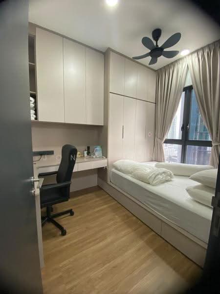 Kediaman Servis untuk Disewa di Sunway Velocity TWO - JONE HOONG TAW - Bedroom - PropertyGuru.com.my