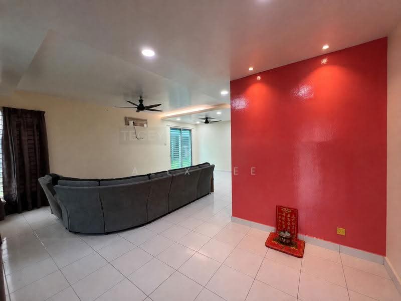 Rumah Berkembar untuk Dijual di Kapar (Selangor) - Alex Lee - Living Room - PropertyGuru.com.my