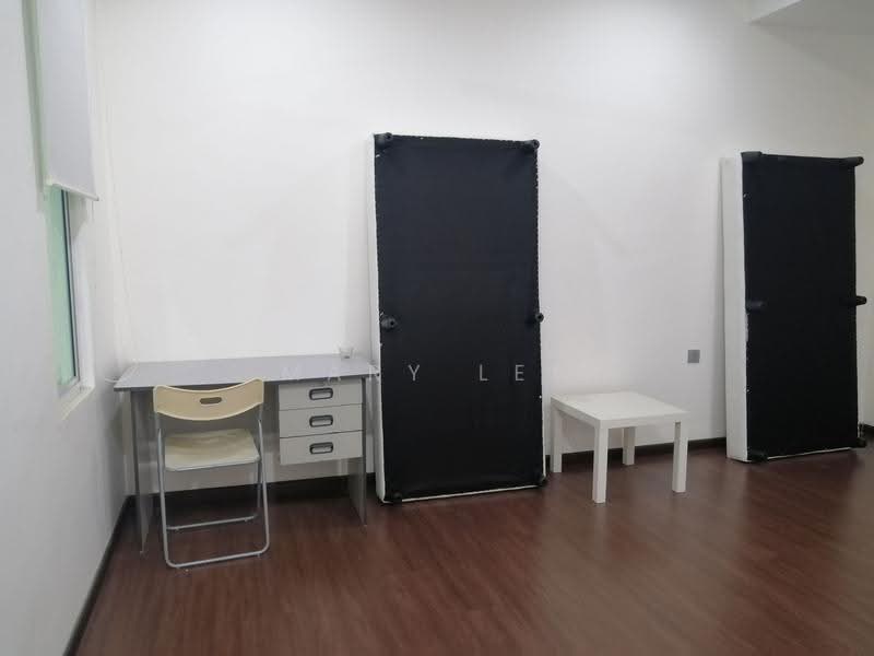 Semi-Detached House for Rent in Jelutong (Penang) - Mary Lee - Bedroom 3 - PropertyGuru.com.my