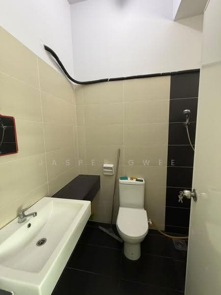 1-storey Terraced House for Rent in Tebrau (Johor) - Jasper Gwee - Bathroom - PropertyGuru.com.my