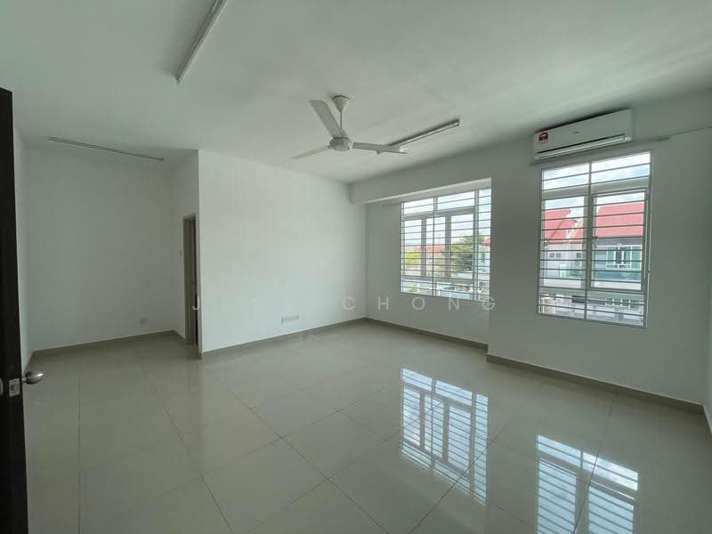2-storey Terraced House for Sale in TAMAN PUCHONG UTAMA (Puchong) - Jess Chong - PropertyGuru.com.my