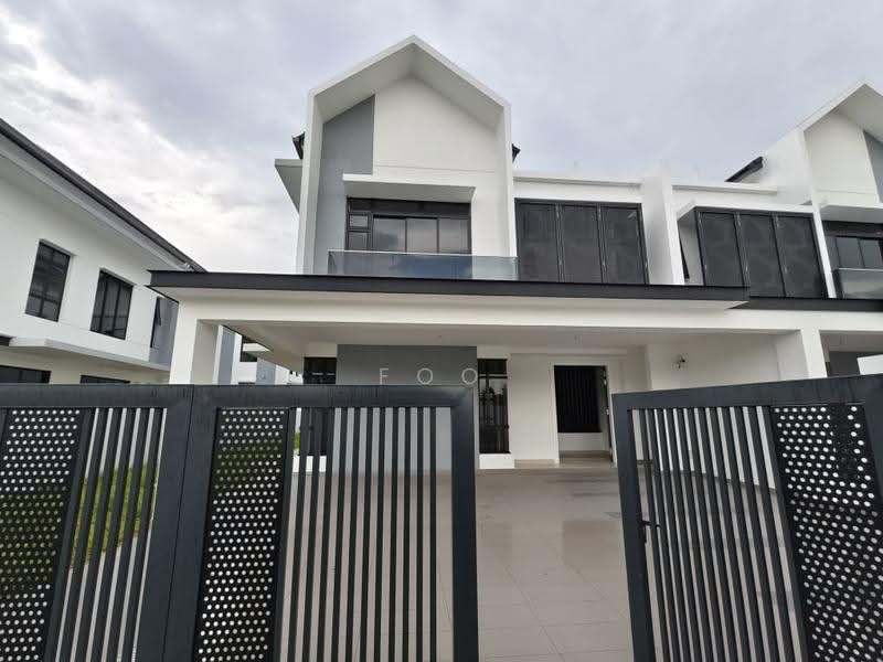 Semi-Detached House for Rent in Setia Tropika (Johor Bahru) - Foo Jun Tao - Exterior - PropertyGuru.com.my