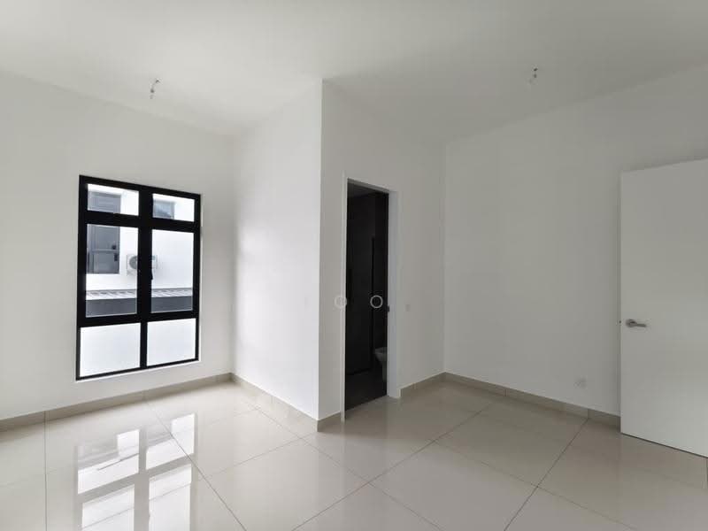 Semi-Detached House for Rent in Setia Tropika (Johor Bahru) - Foo Jun Tao - Interior - PropertyGuru.com.my