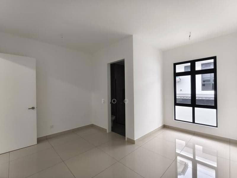 Semi-Detached House for Rent in Setia Tropika (Johor Bahru) - Foo Jun Tao - Interior - PropertyGuru.com.my